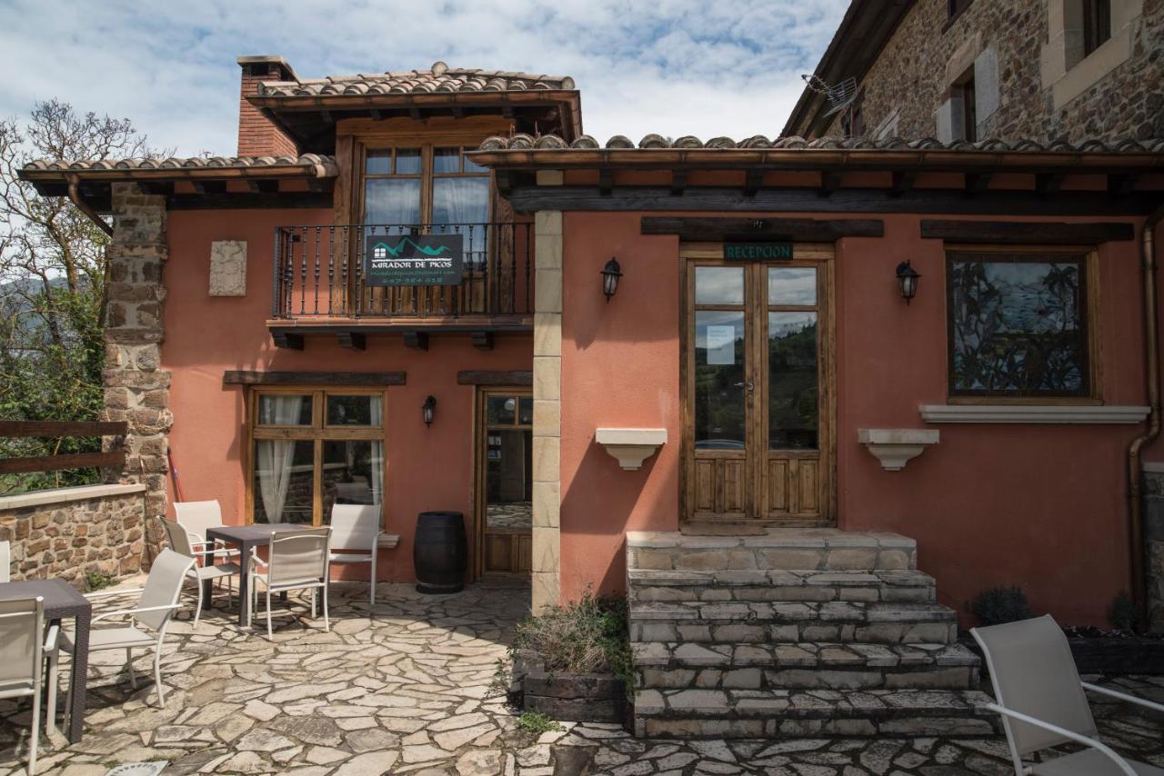 Mirador De Picos Guest House Aliezo Bagian luar foto